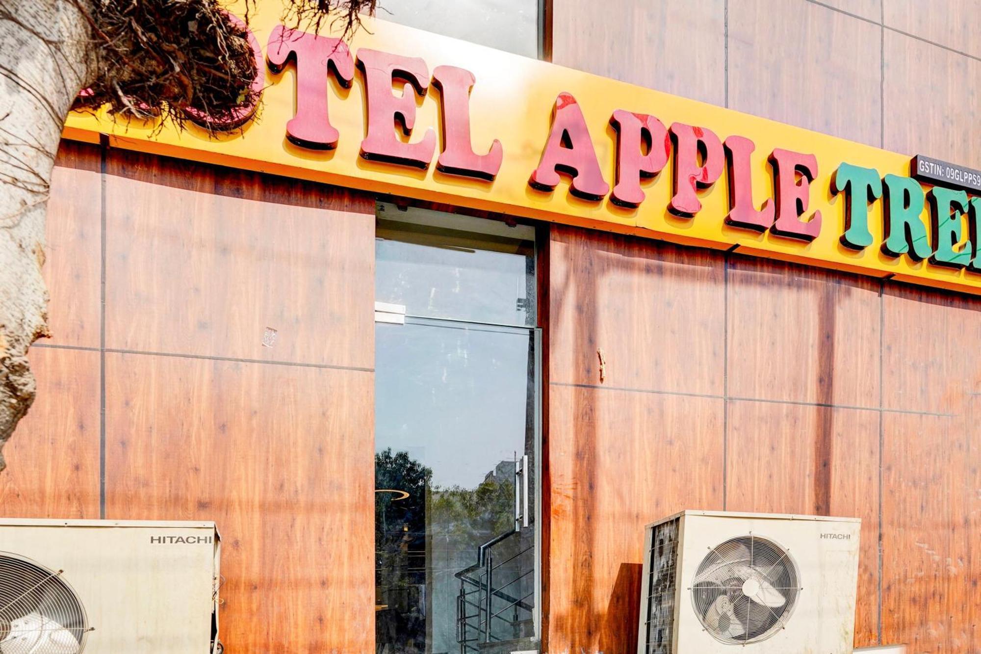 诺伊达 Collection O Apple Tree酒店 外观 照片